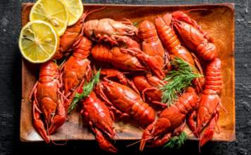 Can Pregnant Women Eat Crawfish?