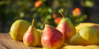 Can Pregnant Women Eat Pears?