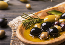 Can Pregnant Women Eat Olives?